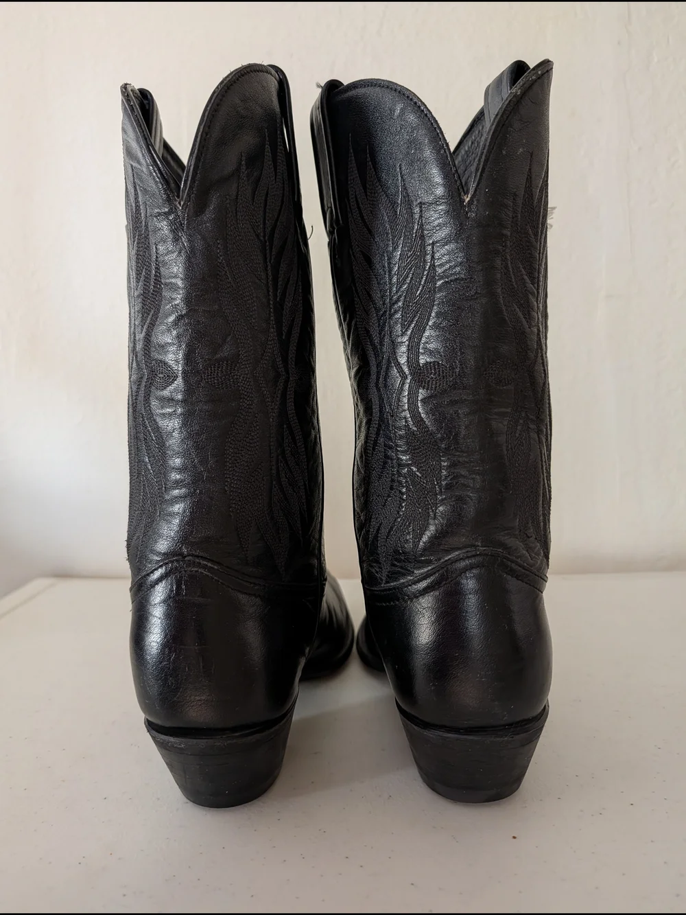 Tony Lama Black Leather Western Heeled Boots. Size 4.5.